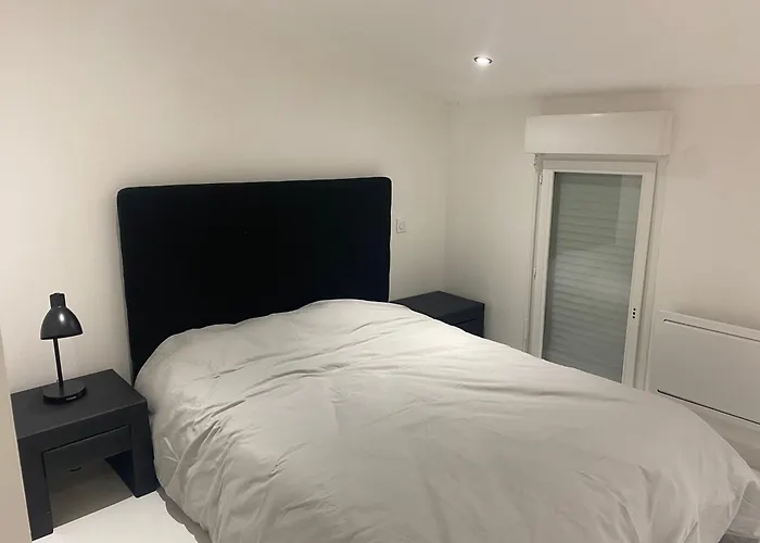 Quarto em Acomodações Particulares Privee En Centre-ville